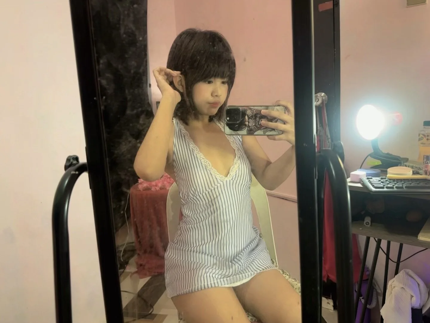 XXX Porn Photo of Nude asian_babhiegirl 10