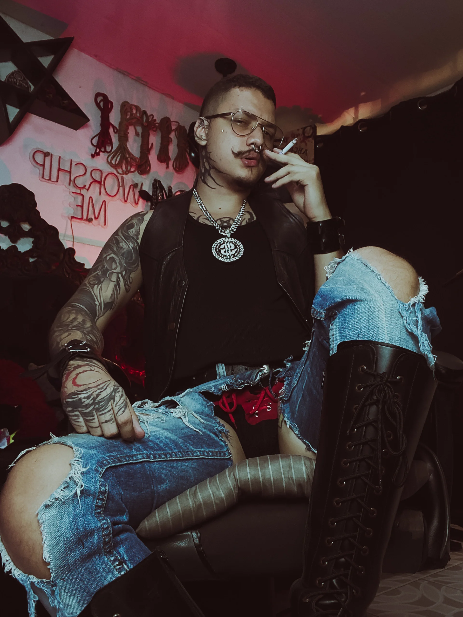 XXX Porn Photo of Nude allanhurtss 42