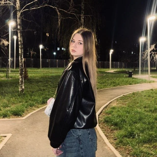 XXX Porn Photo of Nude HoneysPiee 24