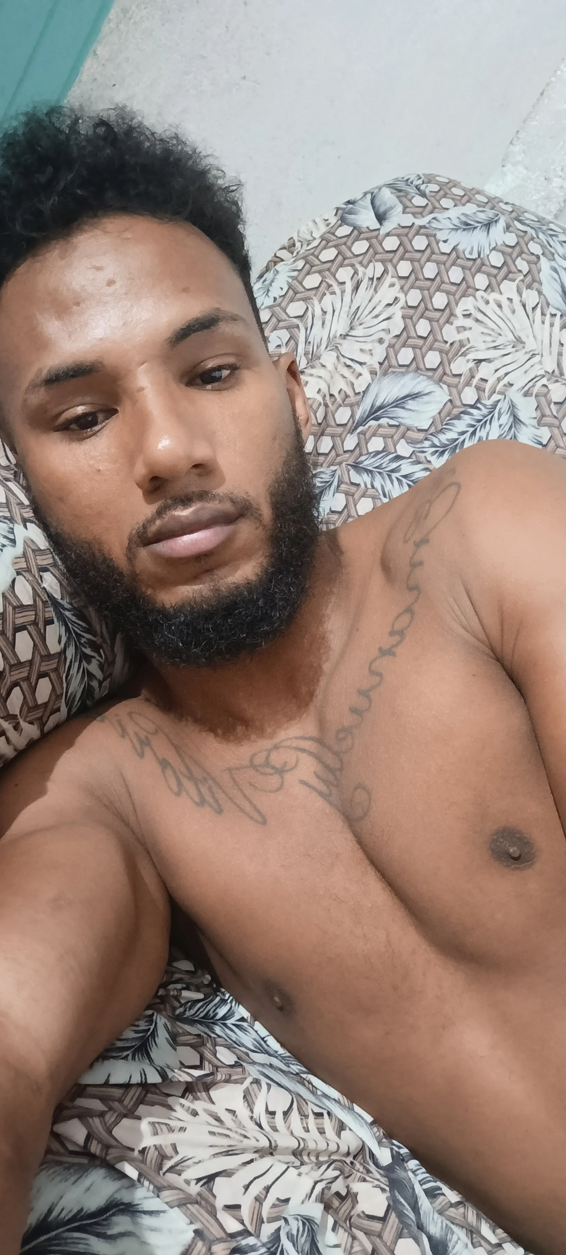 XXX Porn Photo of Nude Gustavo4244 3