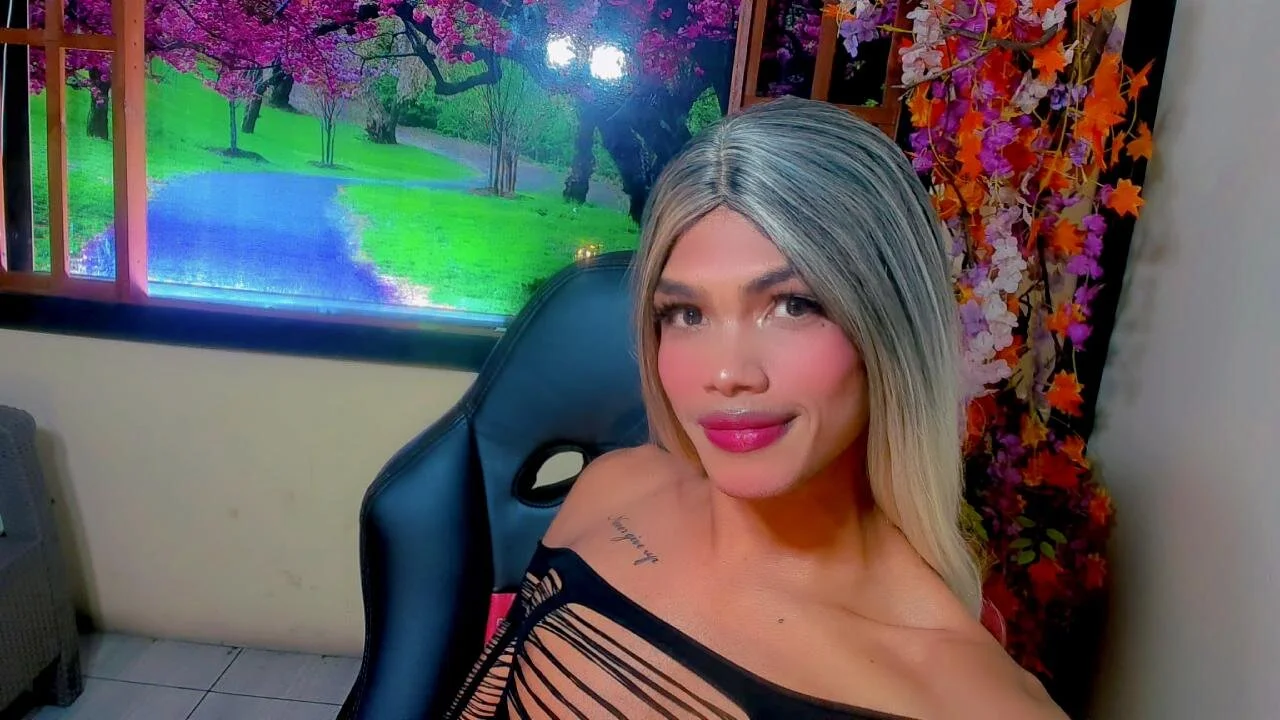 XXX Porn Photo of Nude Karol_Vanessa__ 15