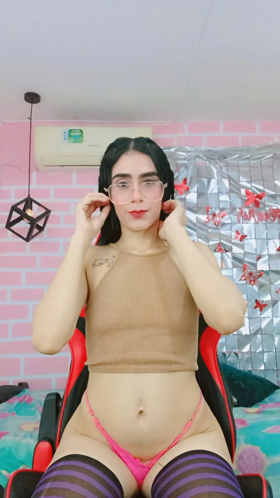XXX Porn Photo of Nude emy_0 3