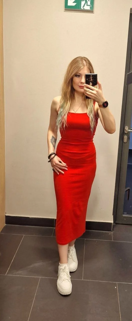 XXX Porn Photo of Nude Foxy_Bright 25