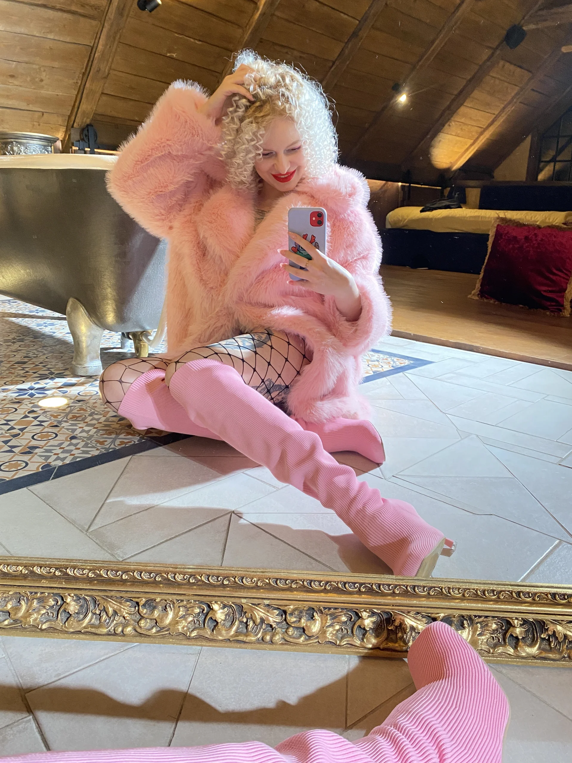 XXX Porn Photo of Nude Mia_Kamp 12