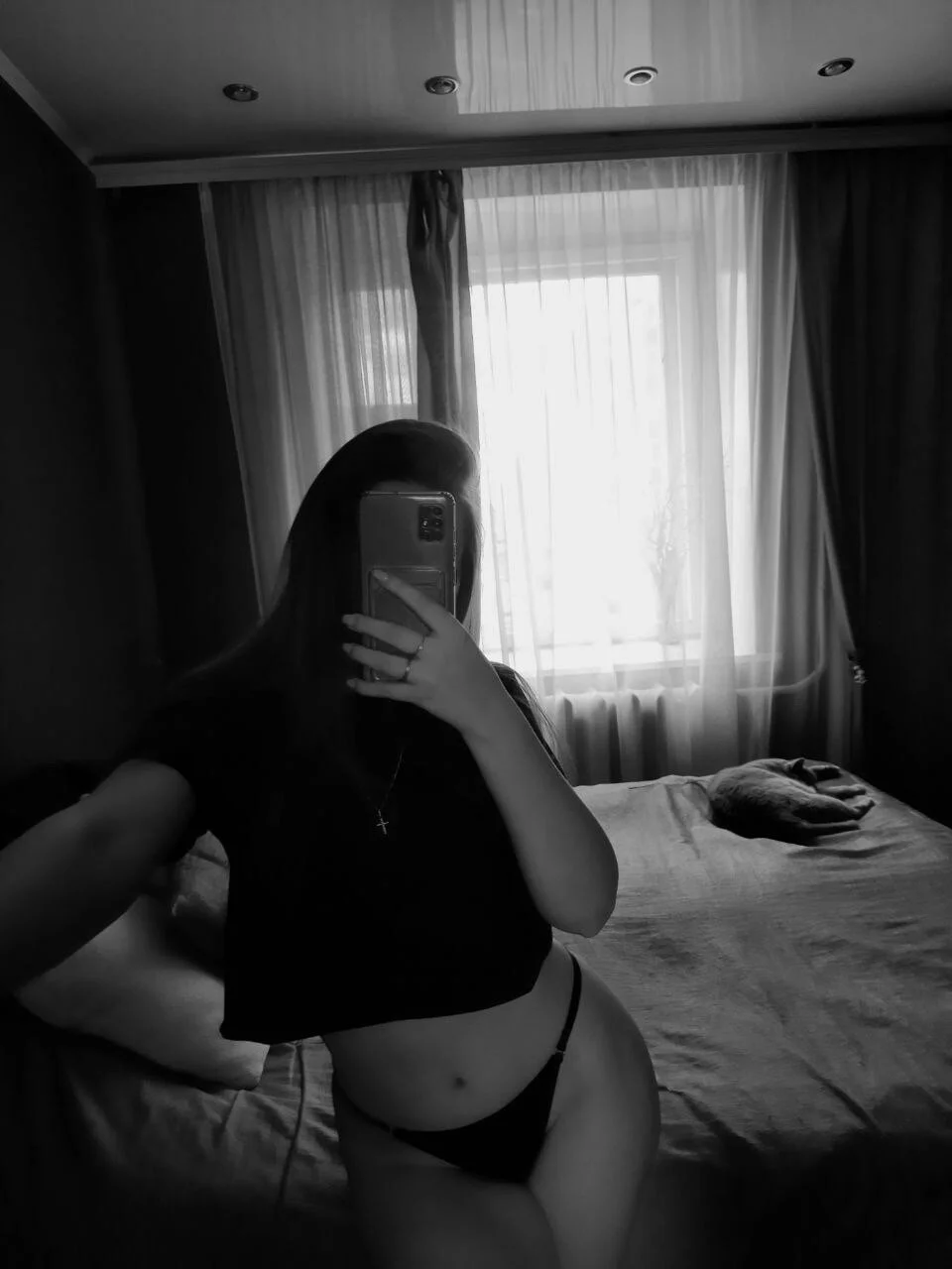XXX Porn Photo of Nude MilaDesert 4