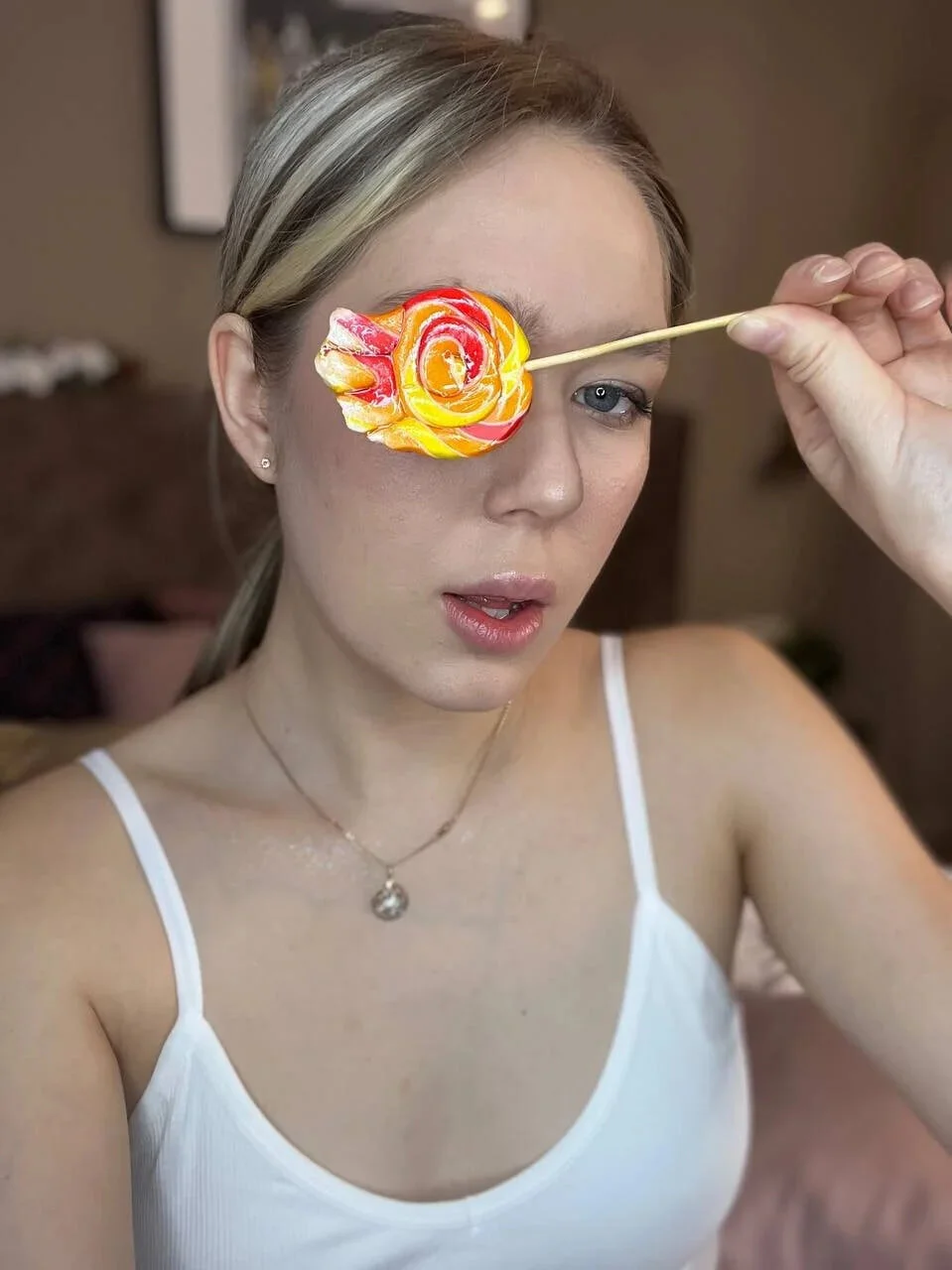 XXX Porn Photo of Nude Molly_Kisss 2
