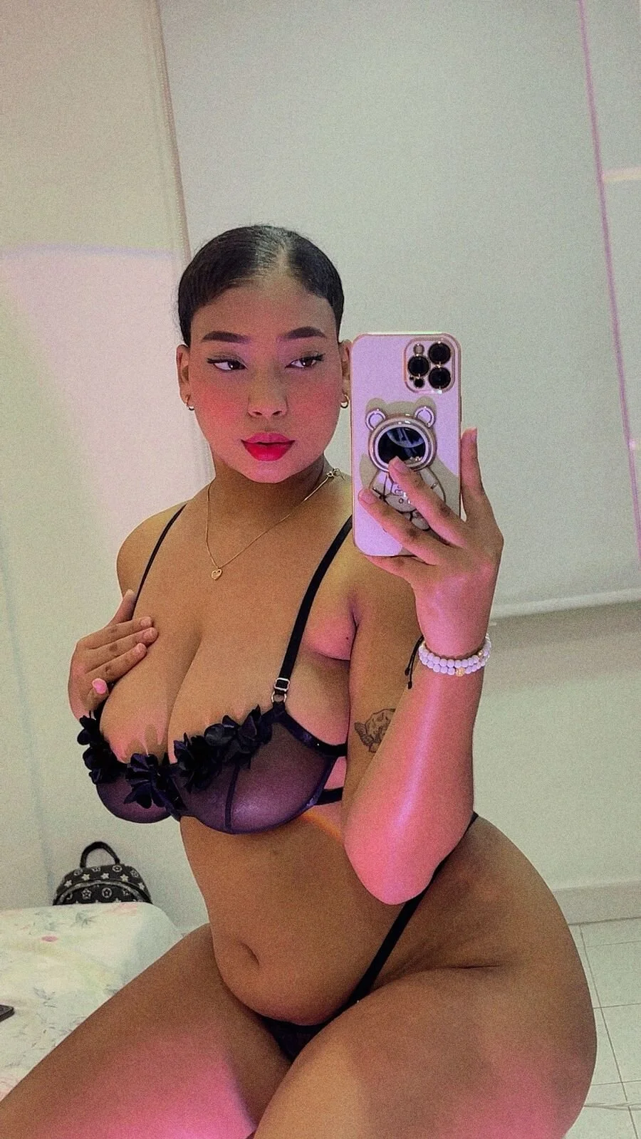 XXX Porn Photo of Nude belacampbell 3