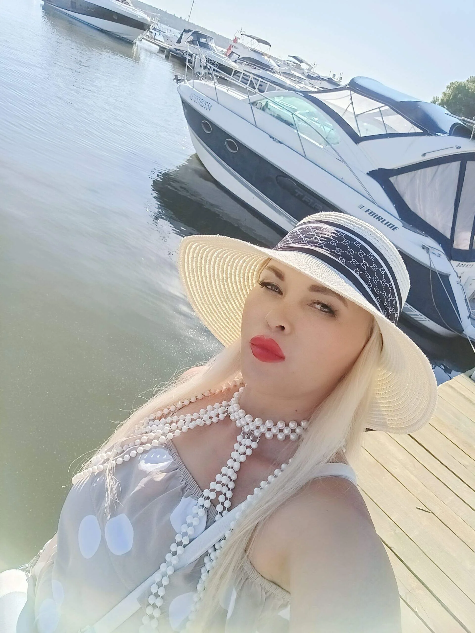 XXX Porn Photo of Nude Snow_Goddess 1