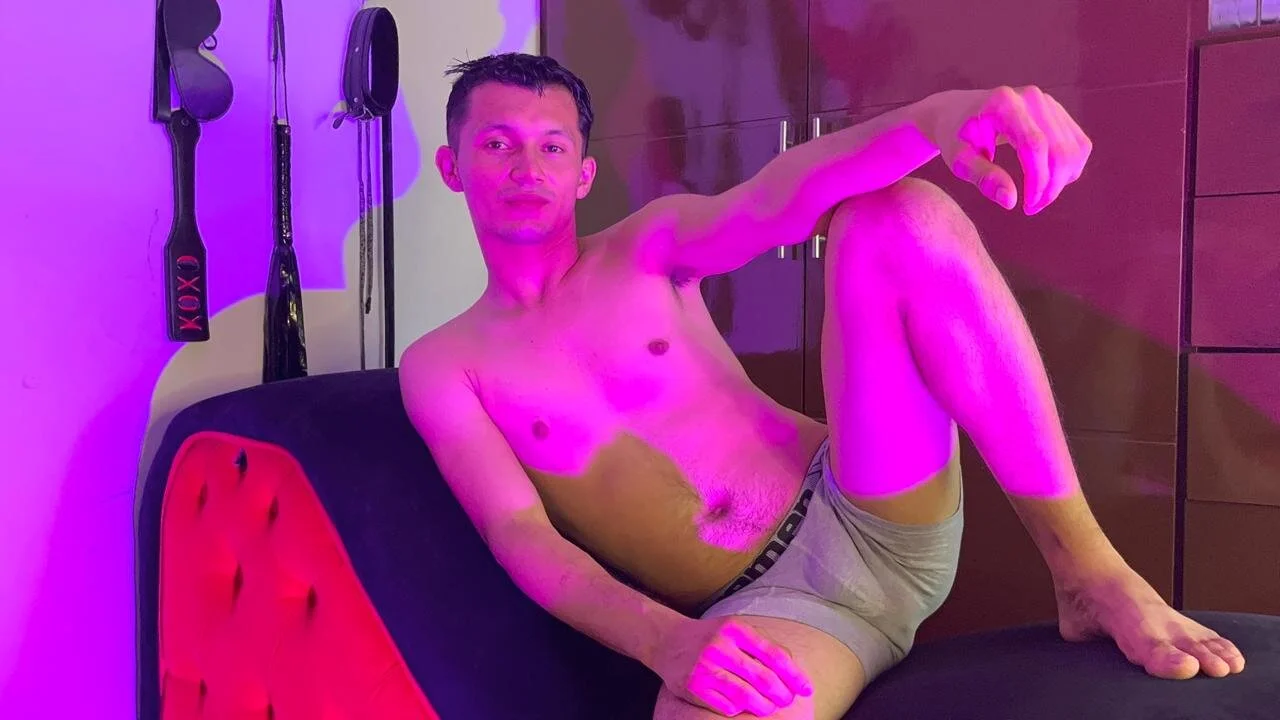 XXX Porn Photo of Nude BDSMRoom2 1