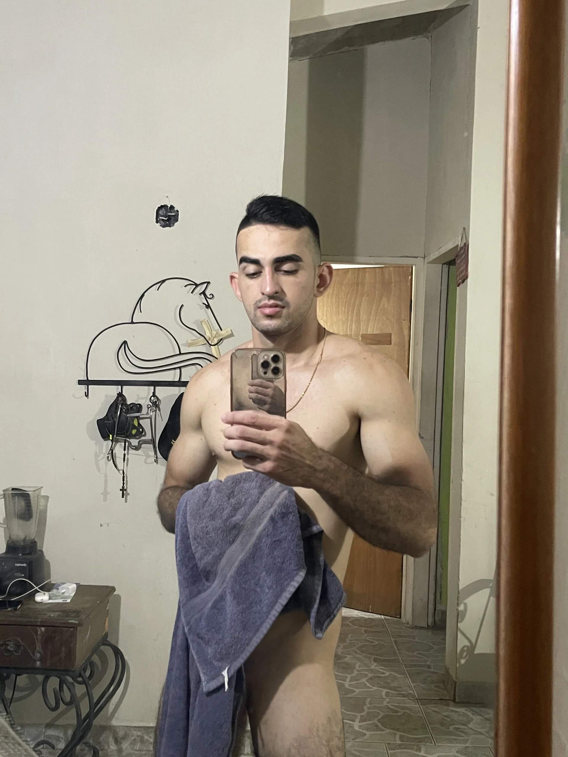 XXX Porn Photo of Nude Reyv2101 3