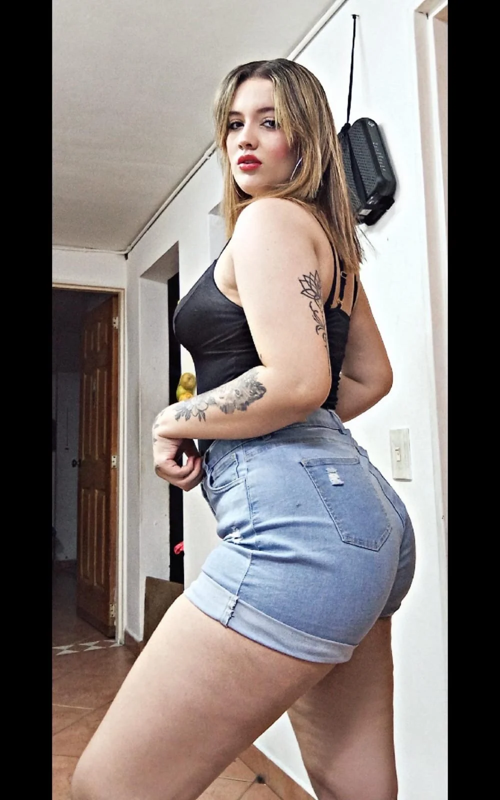 XXX Porn Photo of Nude kkendallclark 13