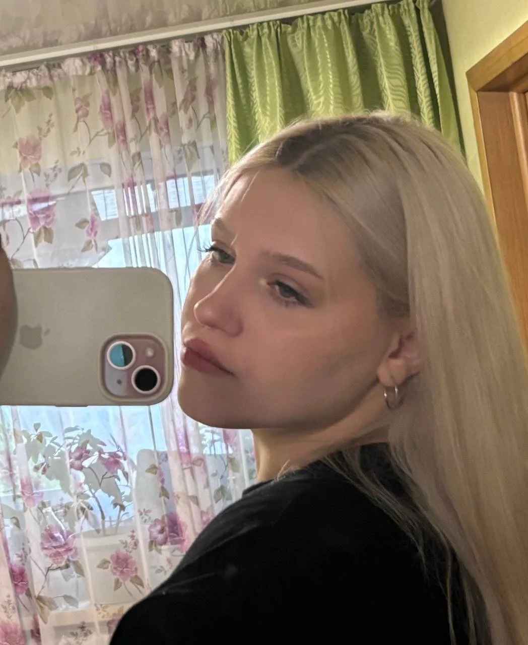XXX Porn Photo of Nude Malisha_kiss 3