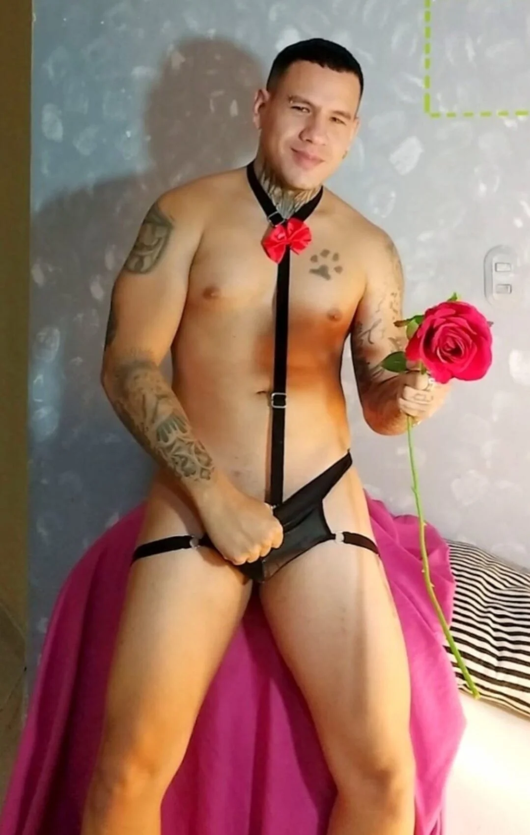 XXX Porn Photo of Nude BadLiam_ 12