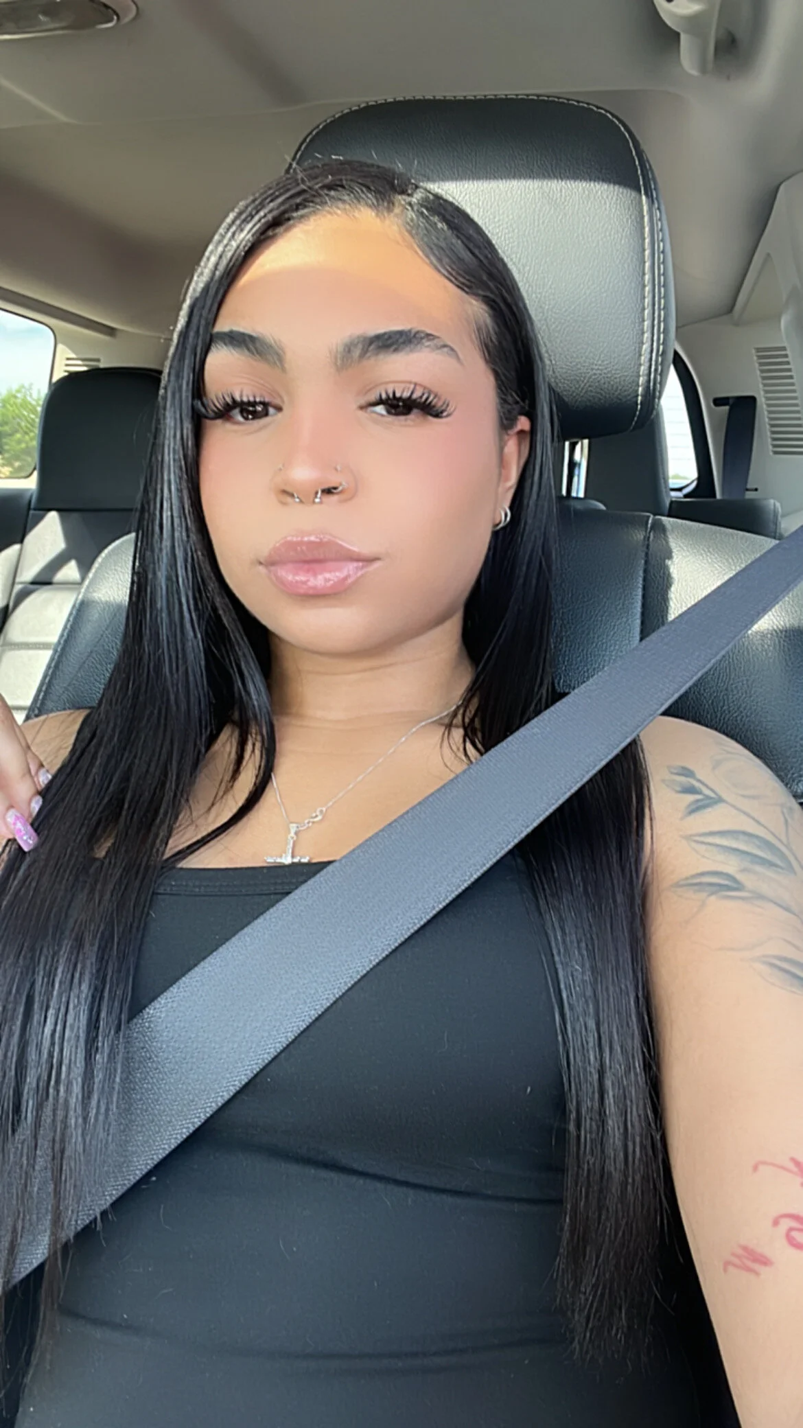 XXX Porn Photo of Nude azaraxxxamor 1