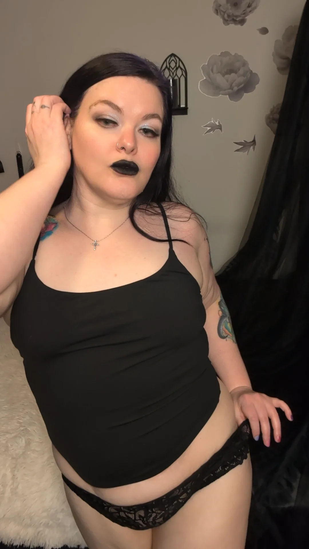 XXX Porn Photo of Nude VixieNyx 1