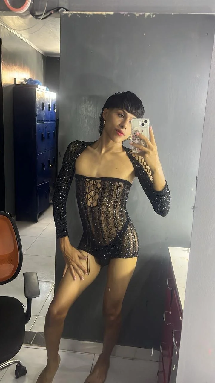 XXX Porn Photo of Nude Evans_Robinson 23