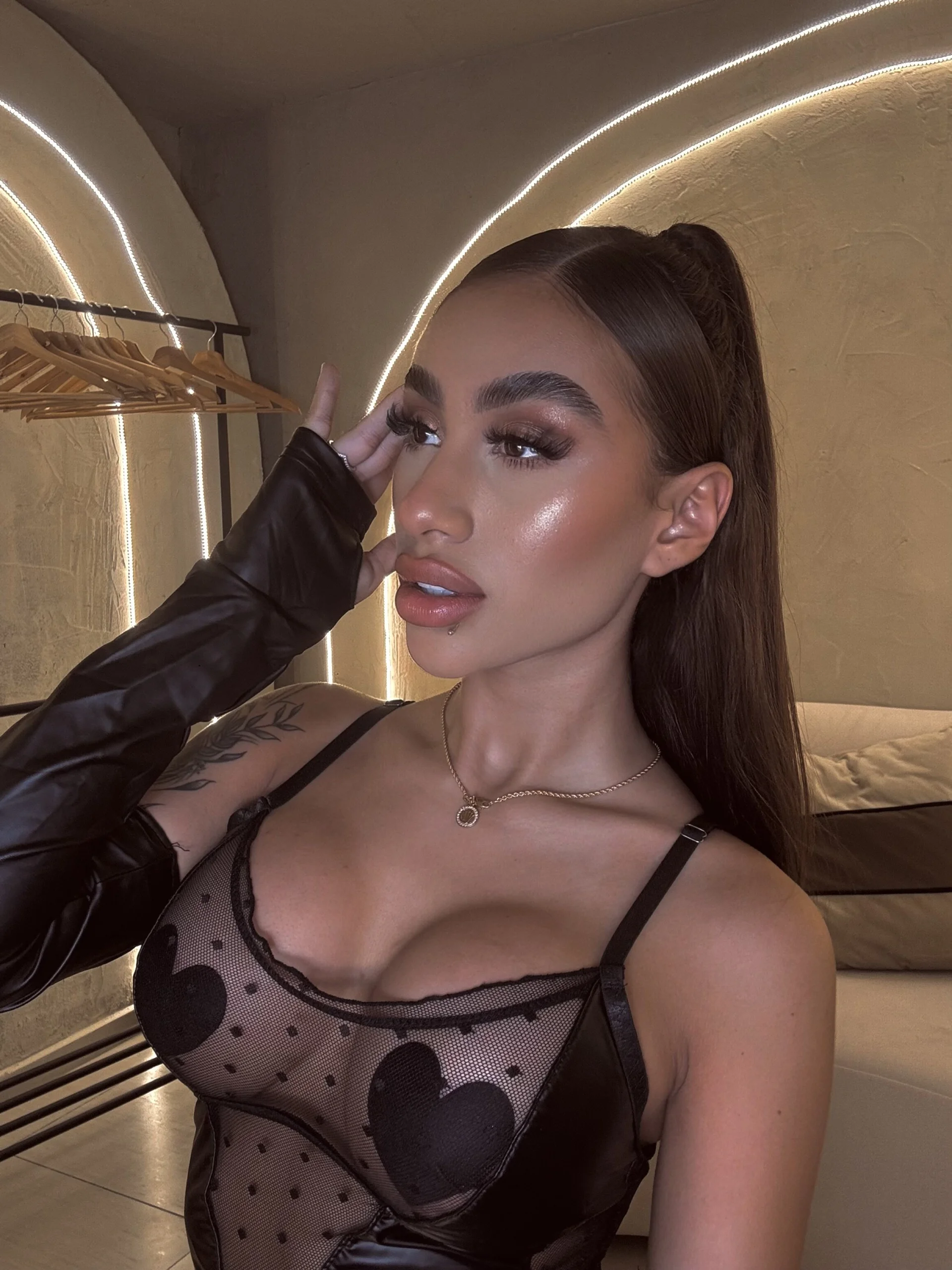 XXX Porn Photo of Nude DannaCruz 153