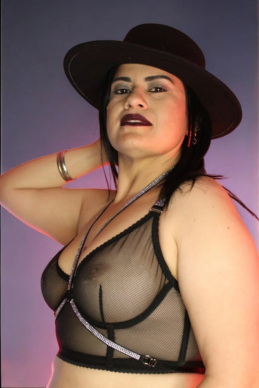 XXX Porn Photo of Nude brigittemiller 4
