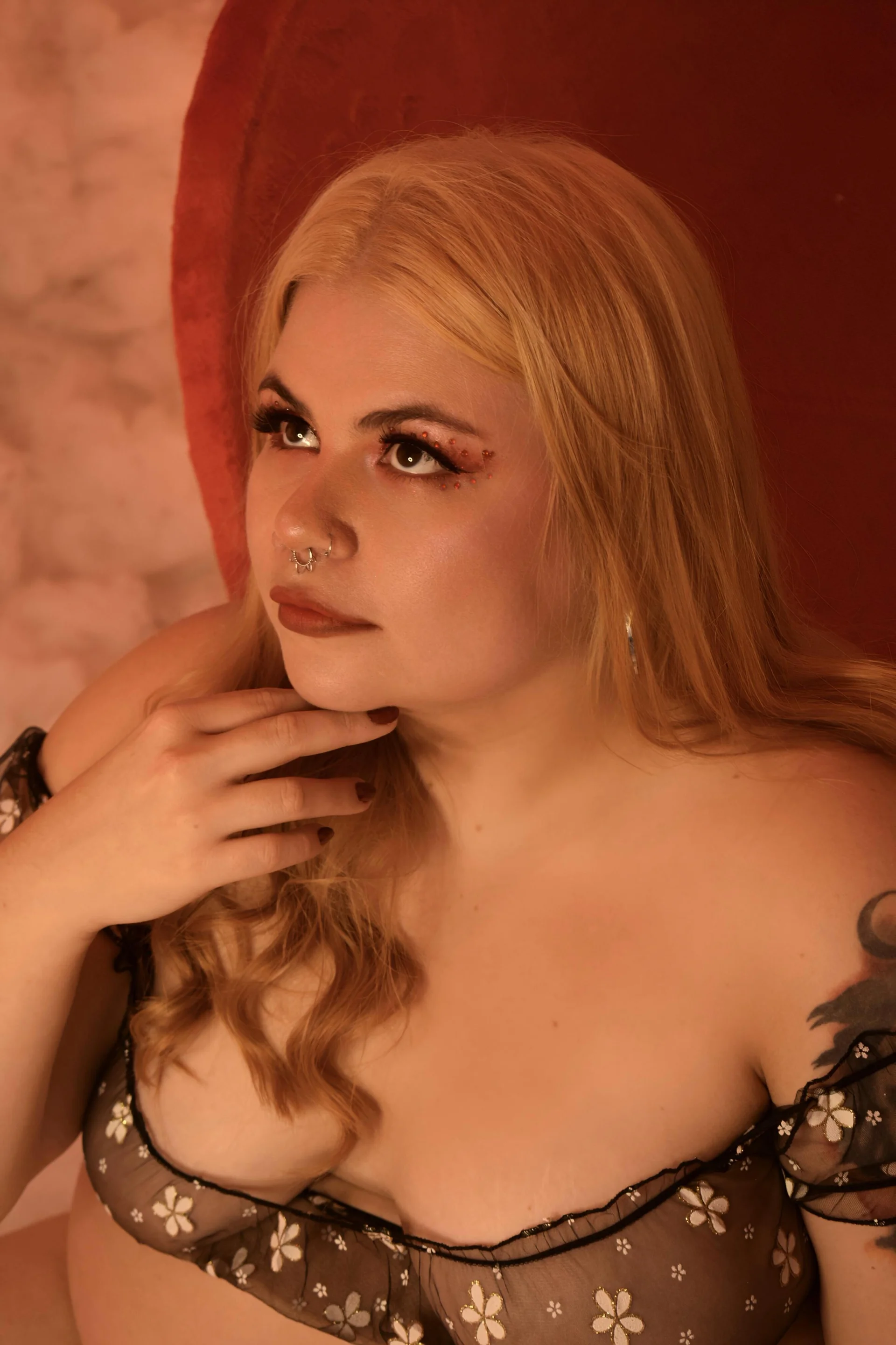 XXX Porn Photo of Nude Martina_armos 40