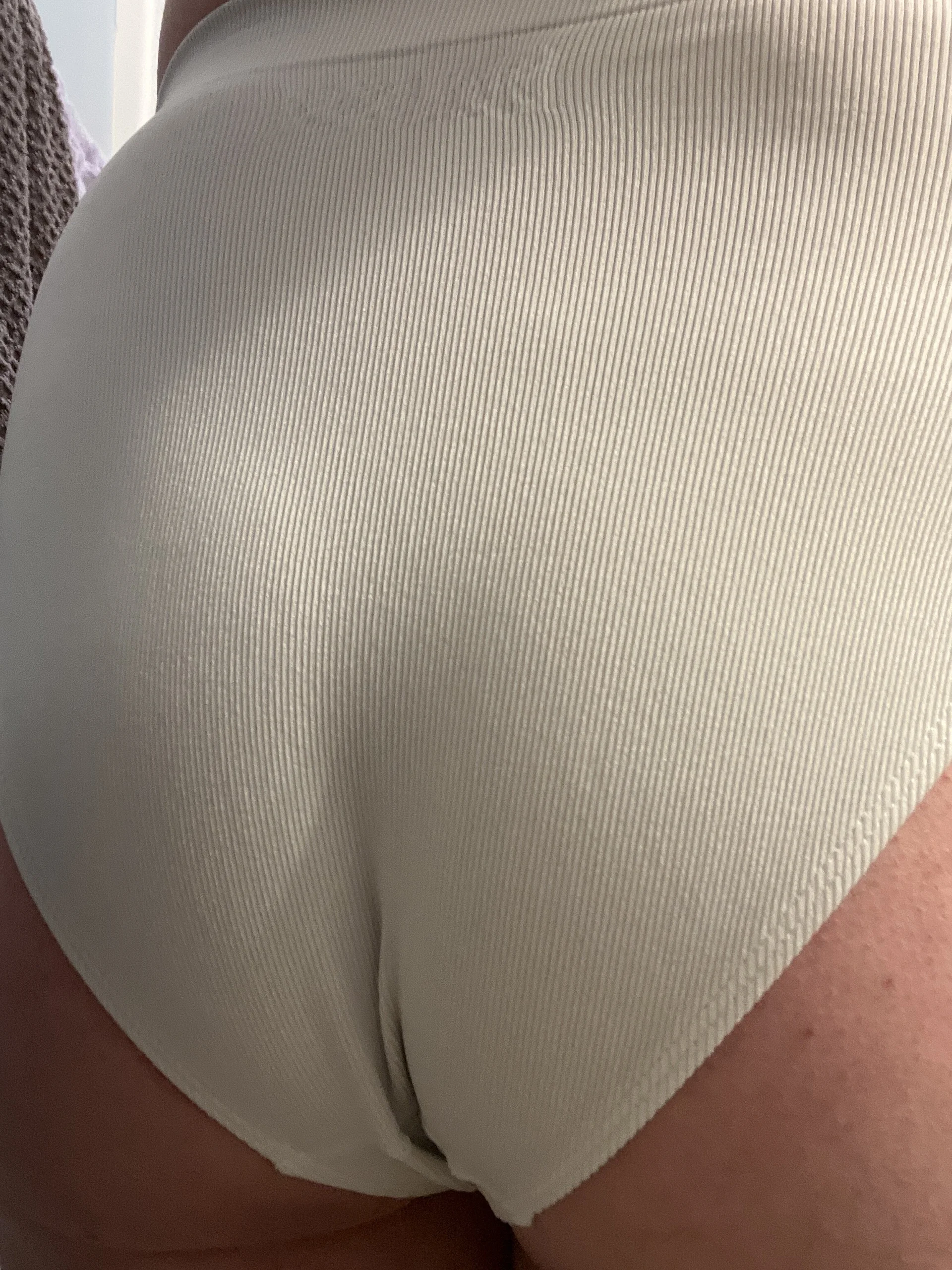 XXX Porn Photo of Nude jean_loves_leggings 4