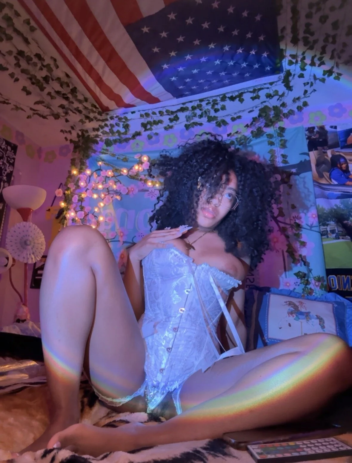 XXX Porn Photo of Nude lifeoftt_19xx 528