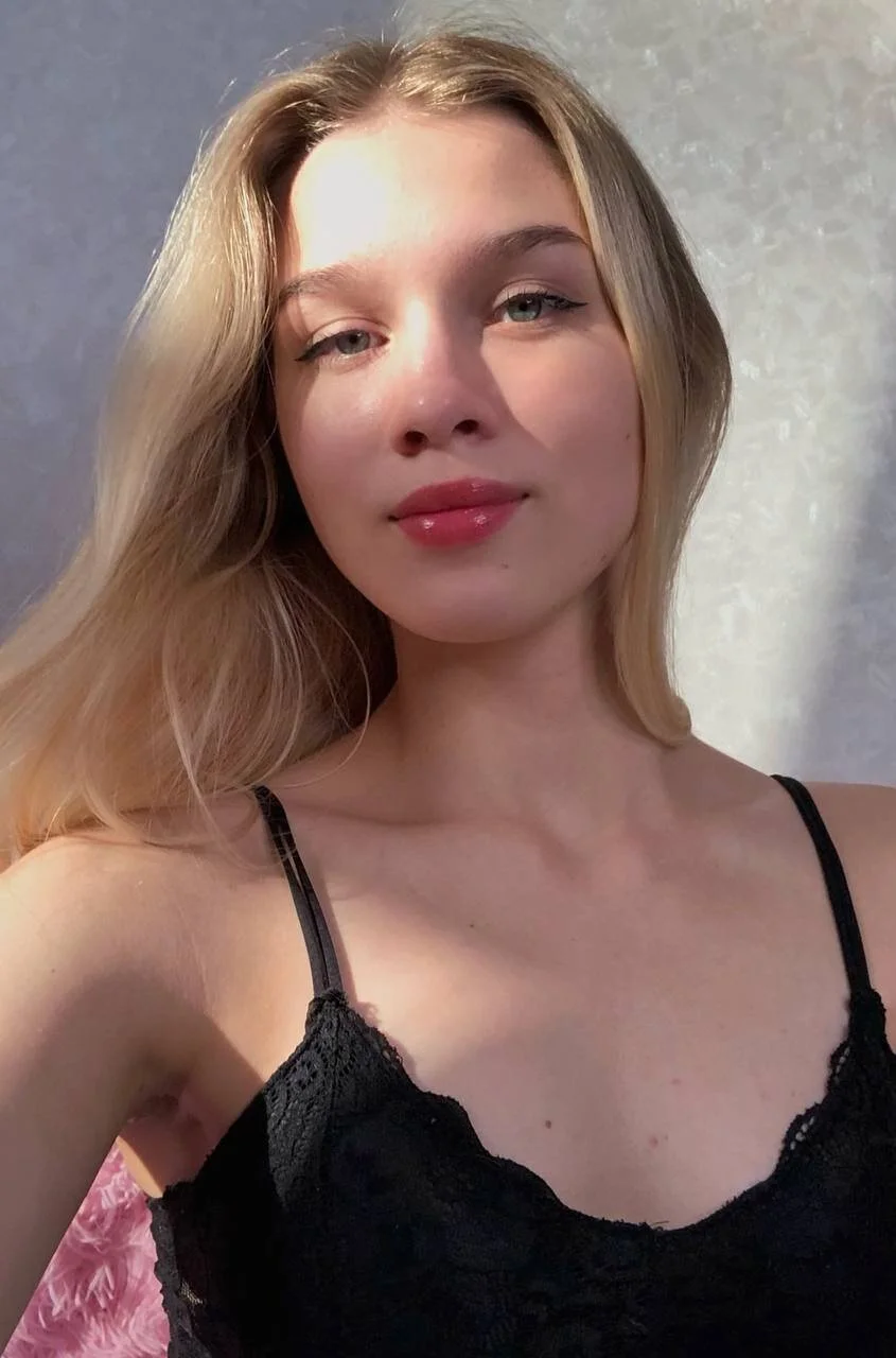 XXX Porn Photo of Nude Adorielle 12
