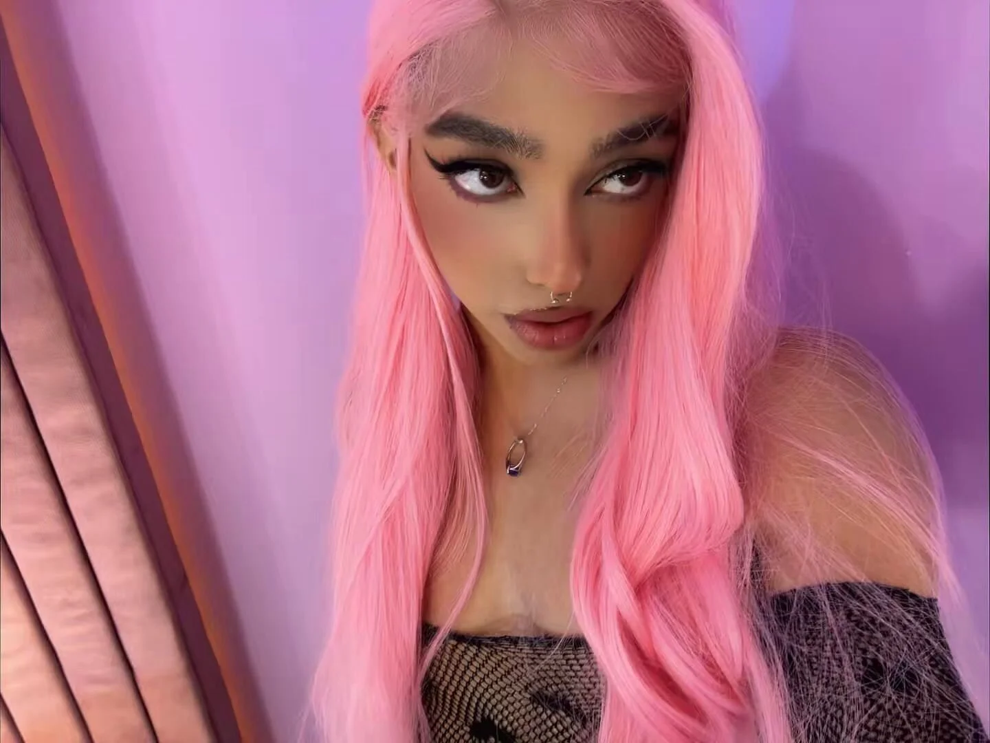 XXX Porn Photo of Nude Camille_deluxe 8