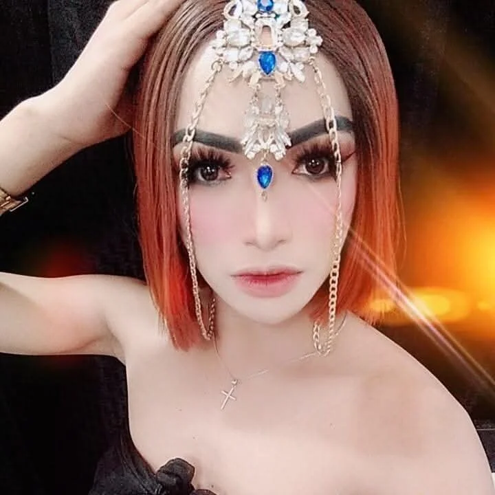XXX Porn Photo of Nude smokeprincess 6