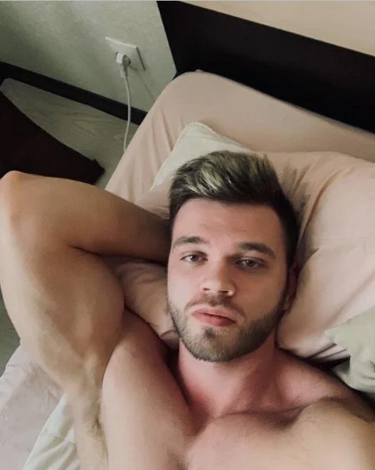 XXX Porn Photo of Nude ericeric507 3