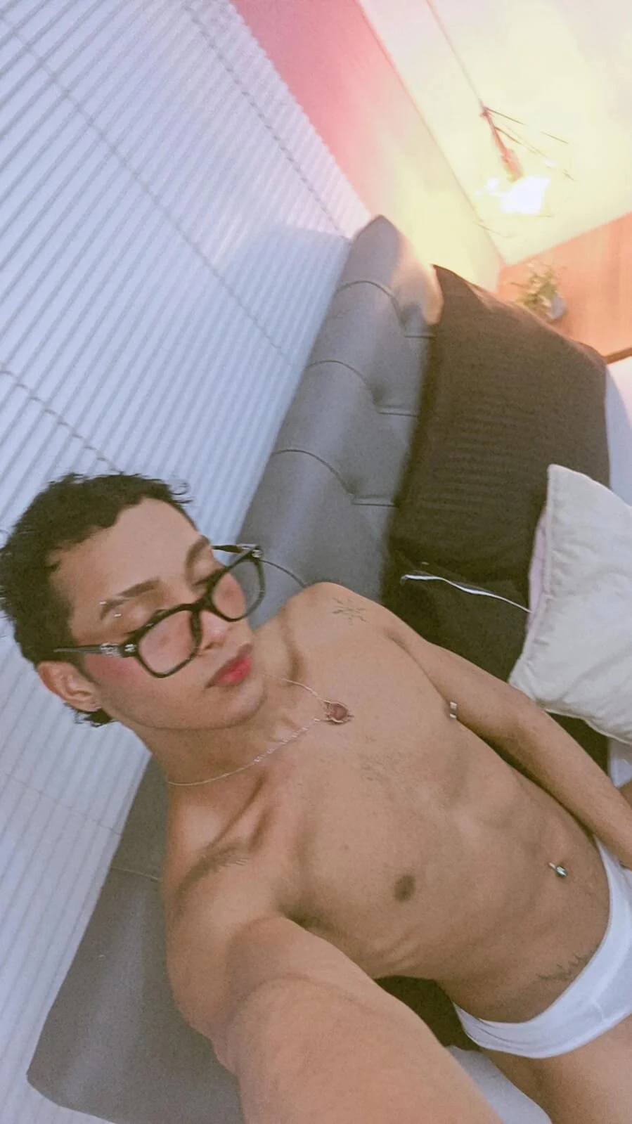 XXX Porn Photo of Nude andres_hot9 8