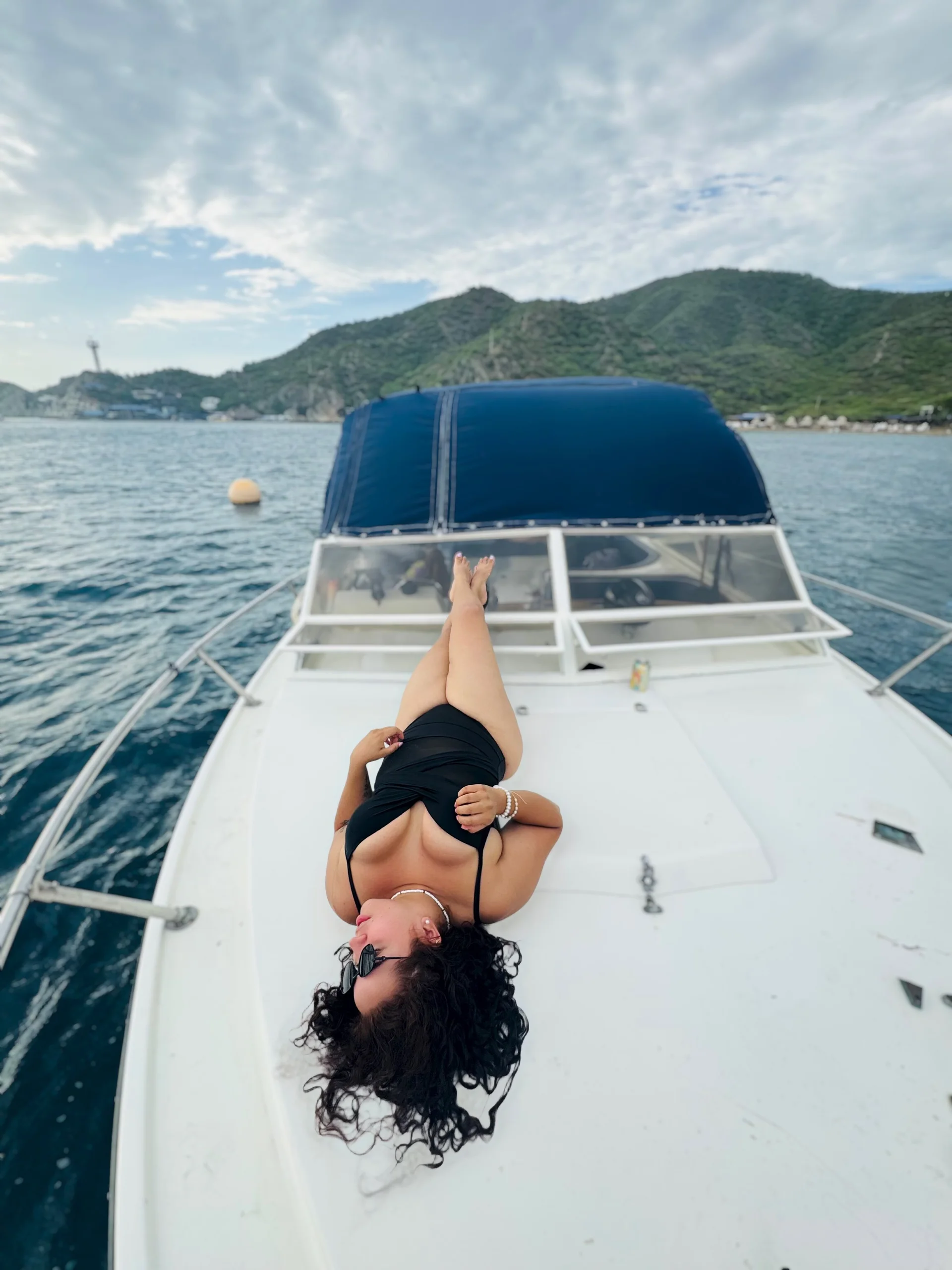 XXX Porn Photo of Nude LoanaSantos 10