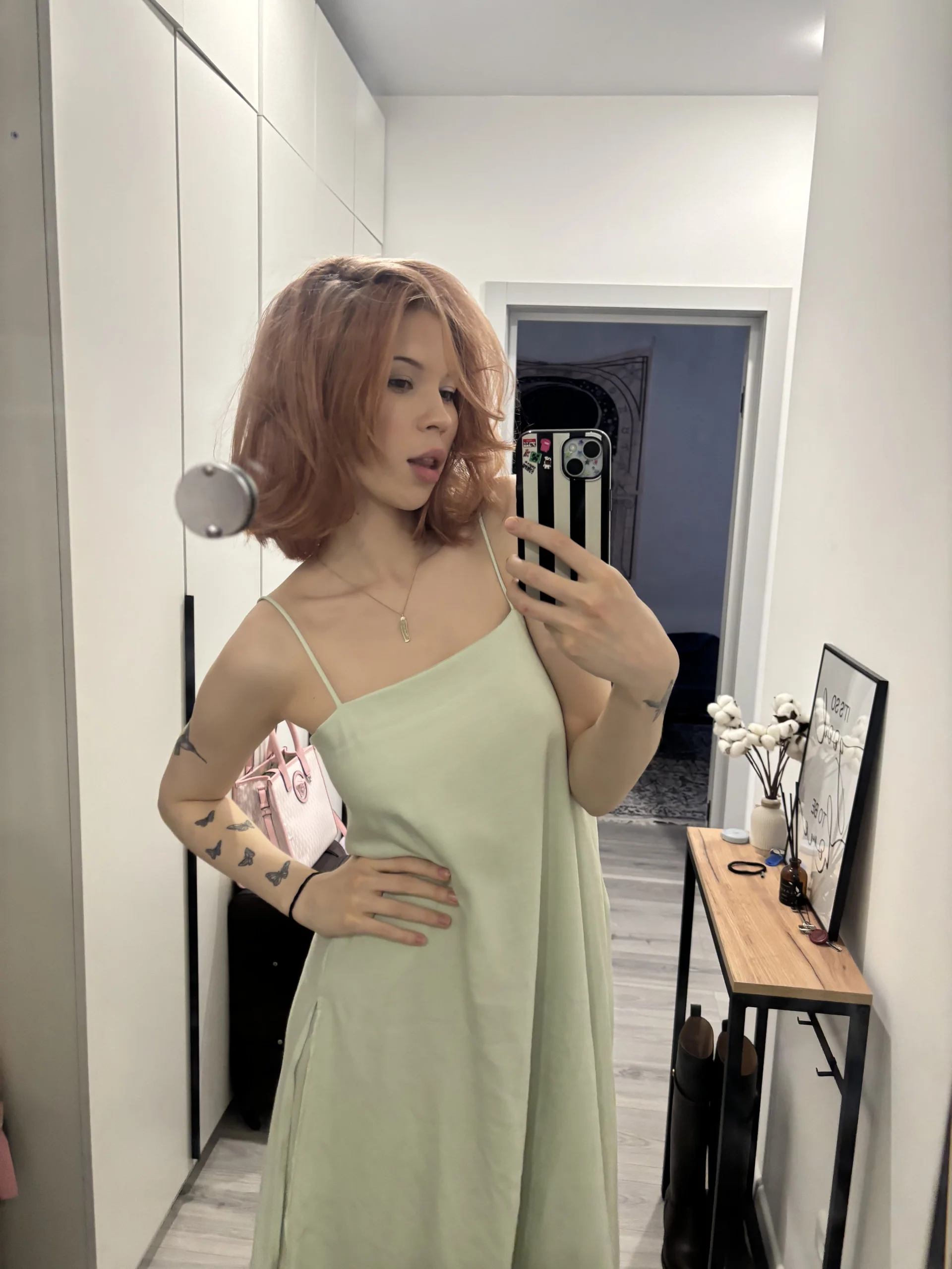 XXX Porn Photo of Nude delannaspritzzz 1