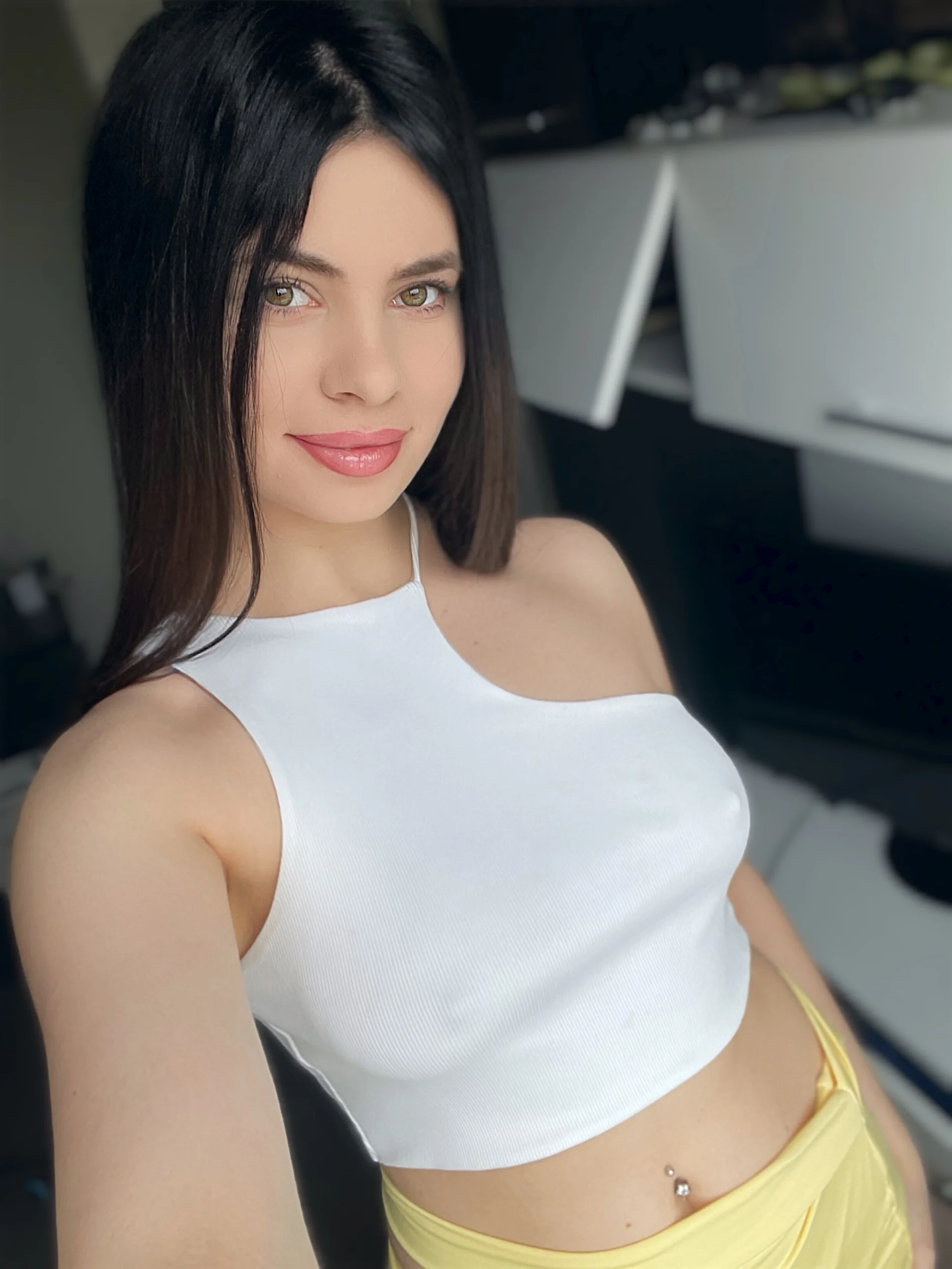 XXX Porn Photo of Nude CurlyLara 190