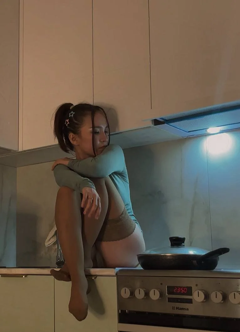 XXX Porn Photo of Nude saya_li11 1