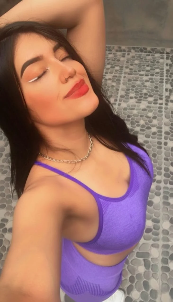 XXX Porn Photo of Nude IsaDiiaz 40