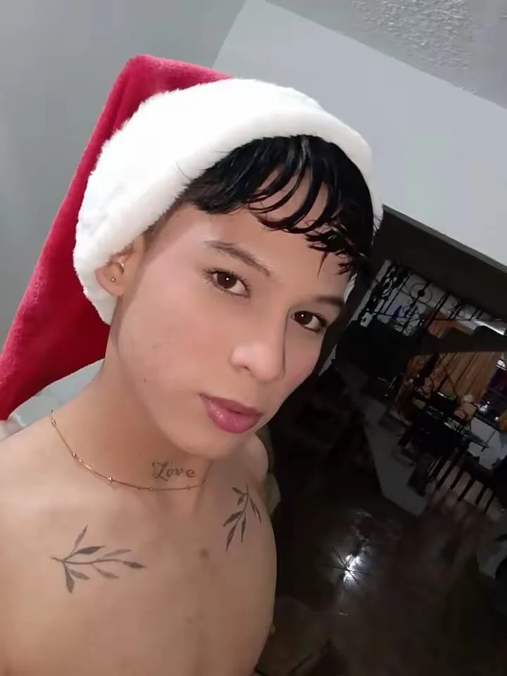 XXX Porn Photo of Nude Brian_hot 10