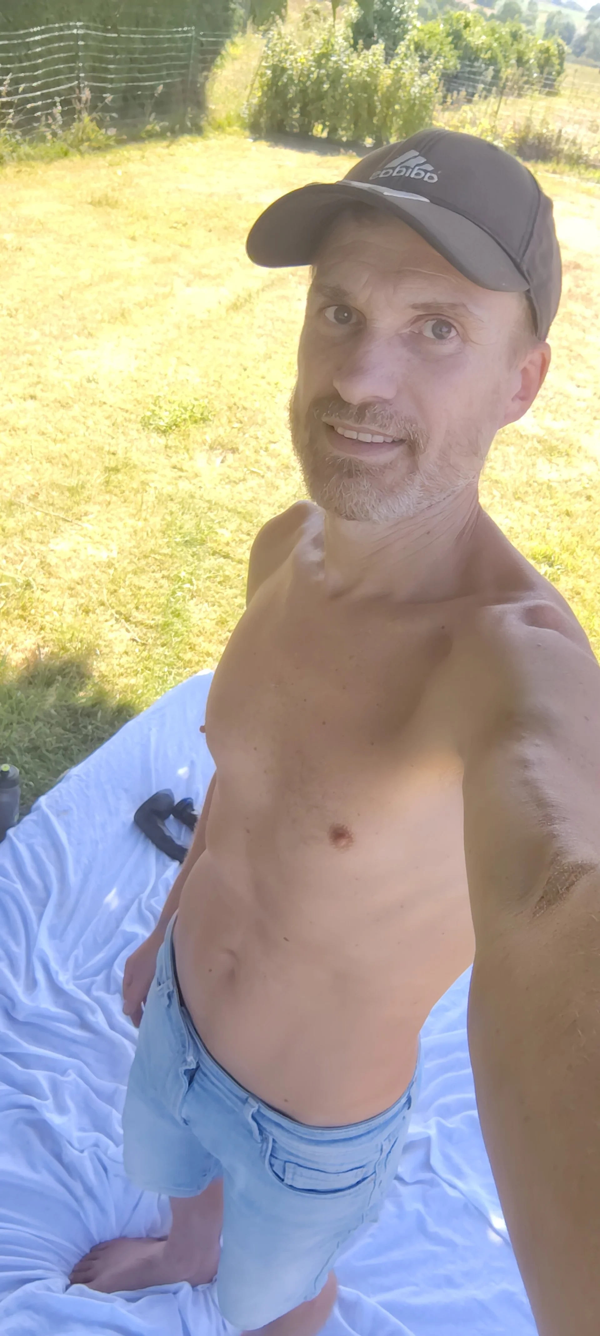 XXX Porn Photo of Nude Mickredge 15