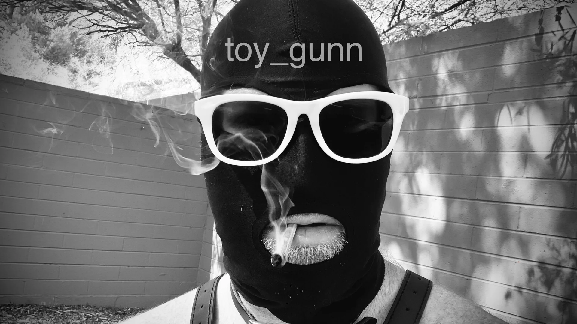 XXX Porn Photo of Nude Toy_Gunn 1