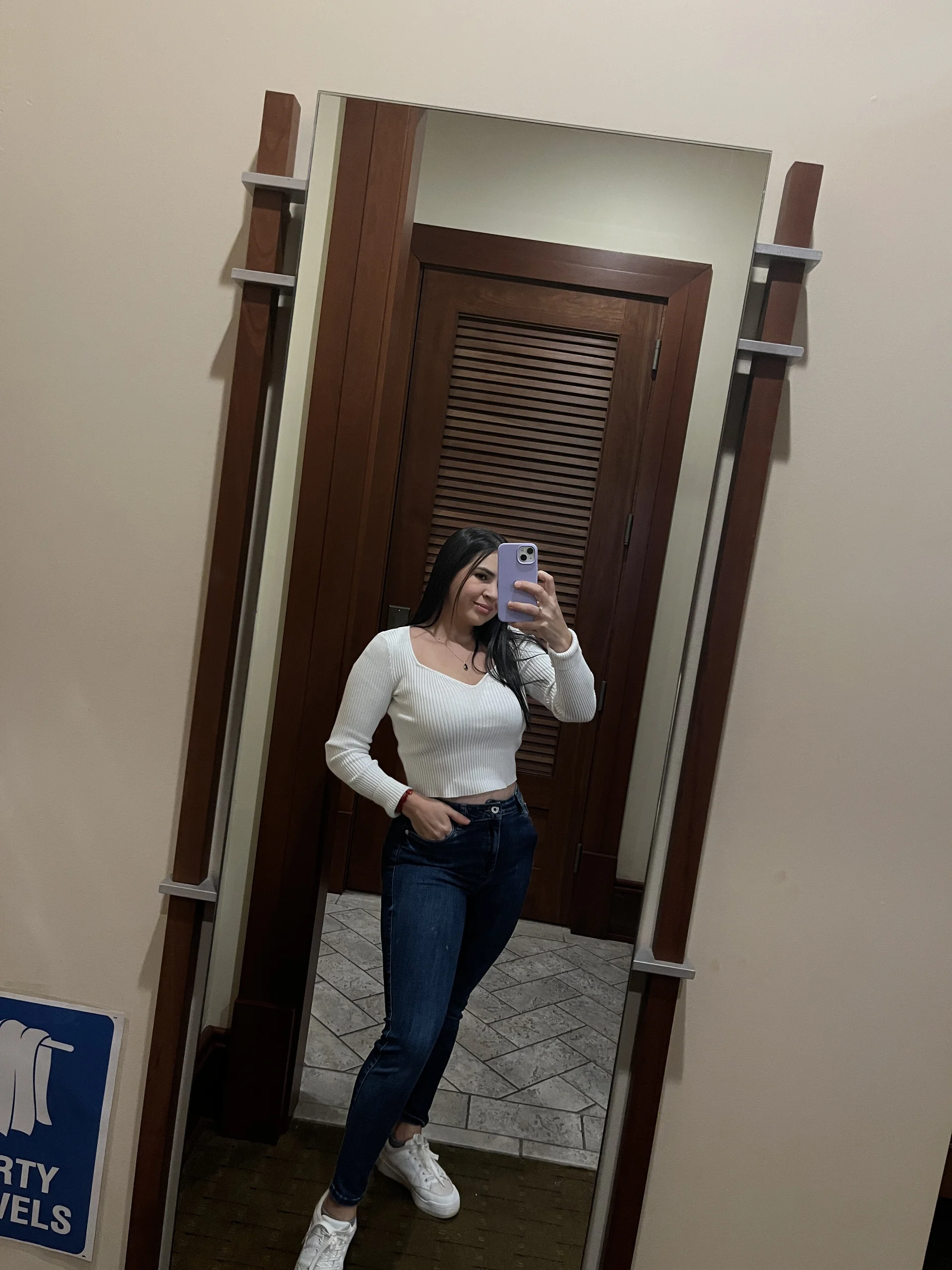 XXX Porn Photo of Nude Gringo_XXX_Latina 13