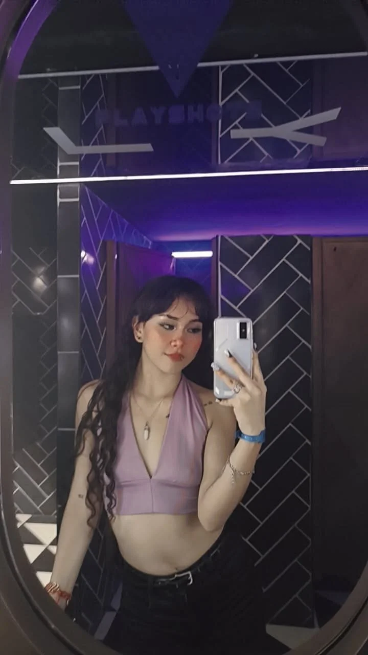 XXX Porn Photo of Nude Isabella_Marquez_ 1