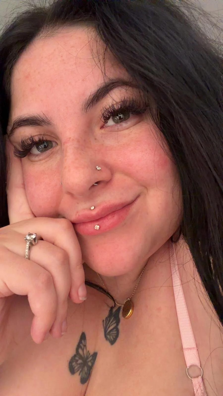 XXX Porn Photo of Nude BabyDollxox15 1