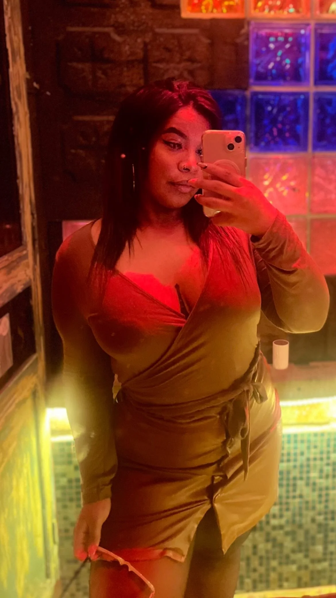 XXX Porn Photo of Nude valerieharris 40