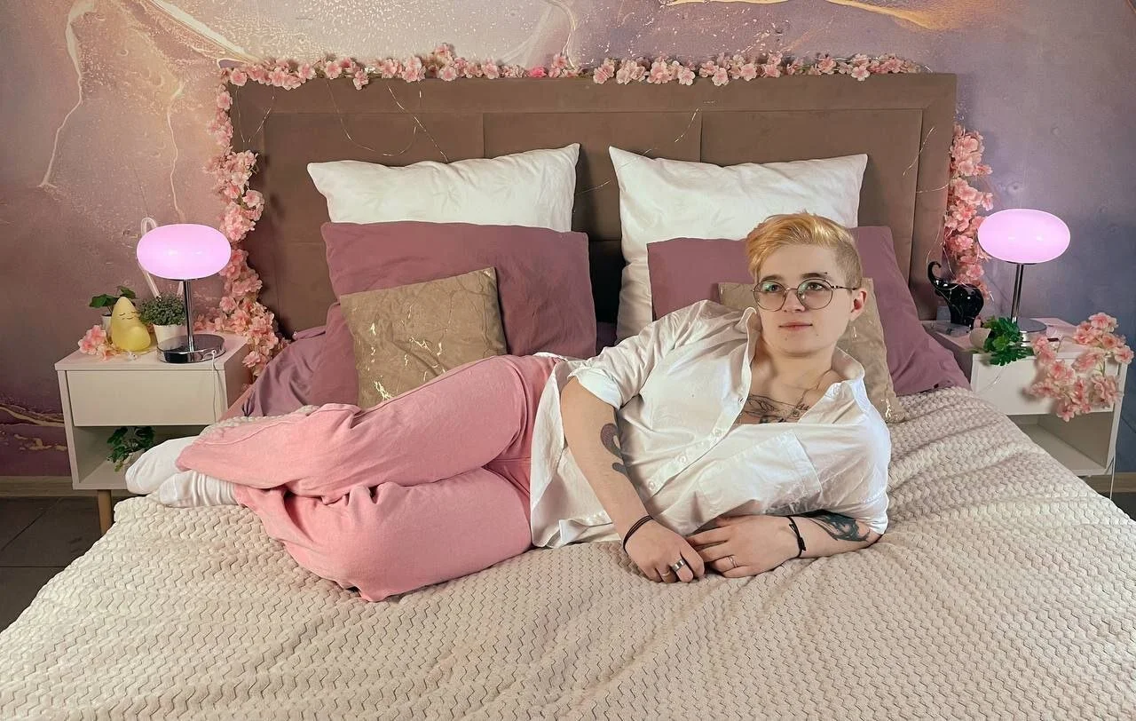 XXX Porn Photo of Nude ErlineAbey 2