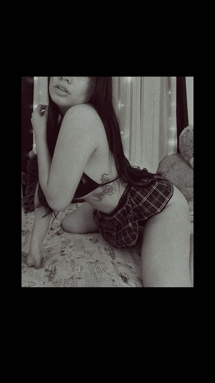 XXX Porn Photo of Nude shanakendall 12