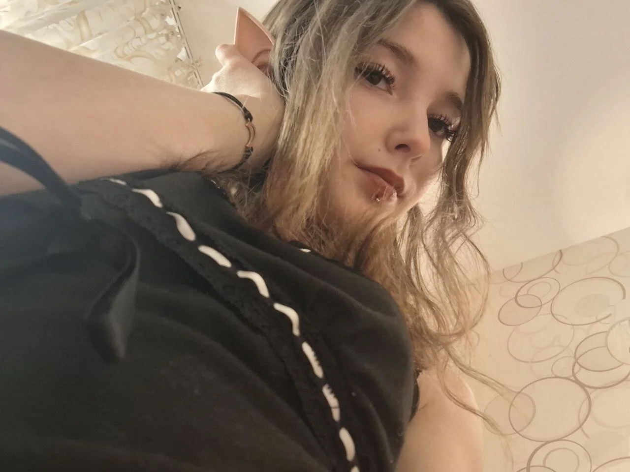 XXX Porn Photo of Nude DongMolt 208