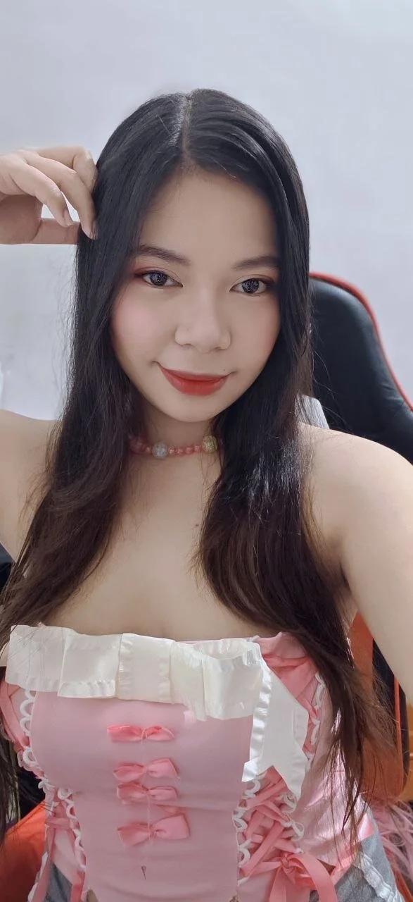 XXX Porn Photo of Nude GladyJaskot 2