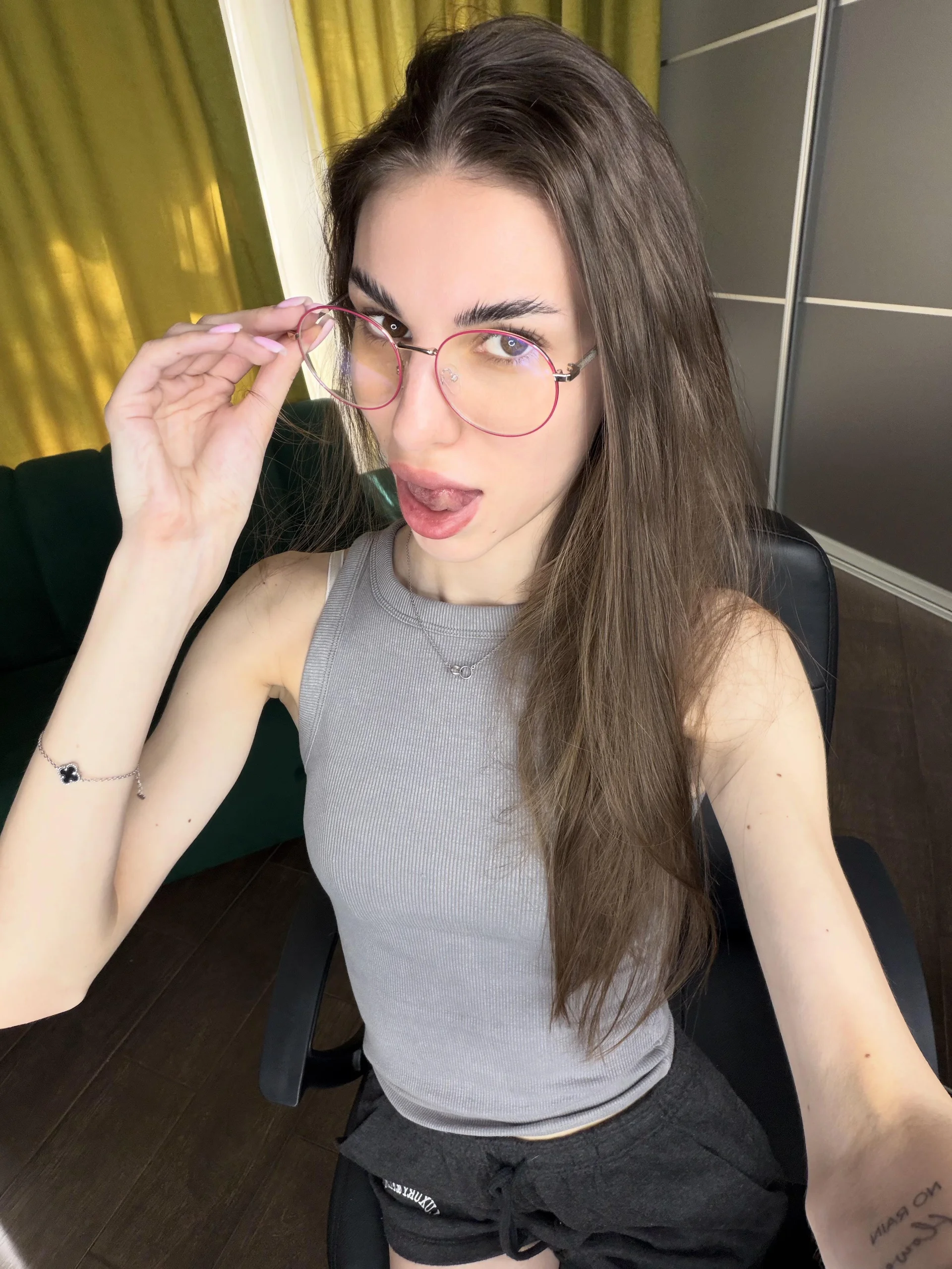 XXX Porn Photo of Nude GracefulDoll 2