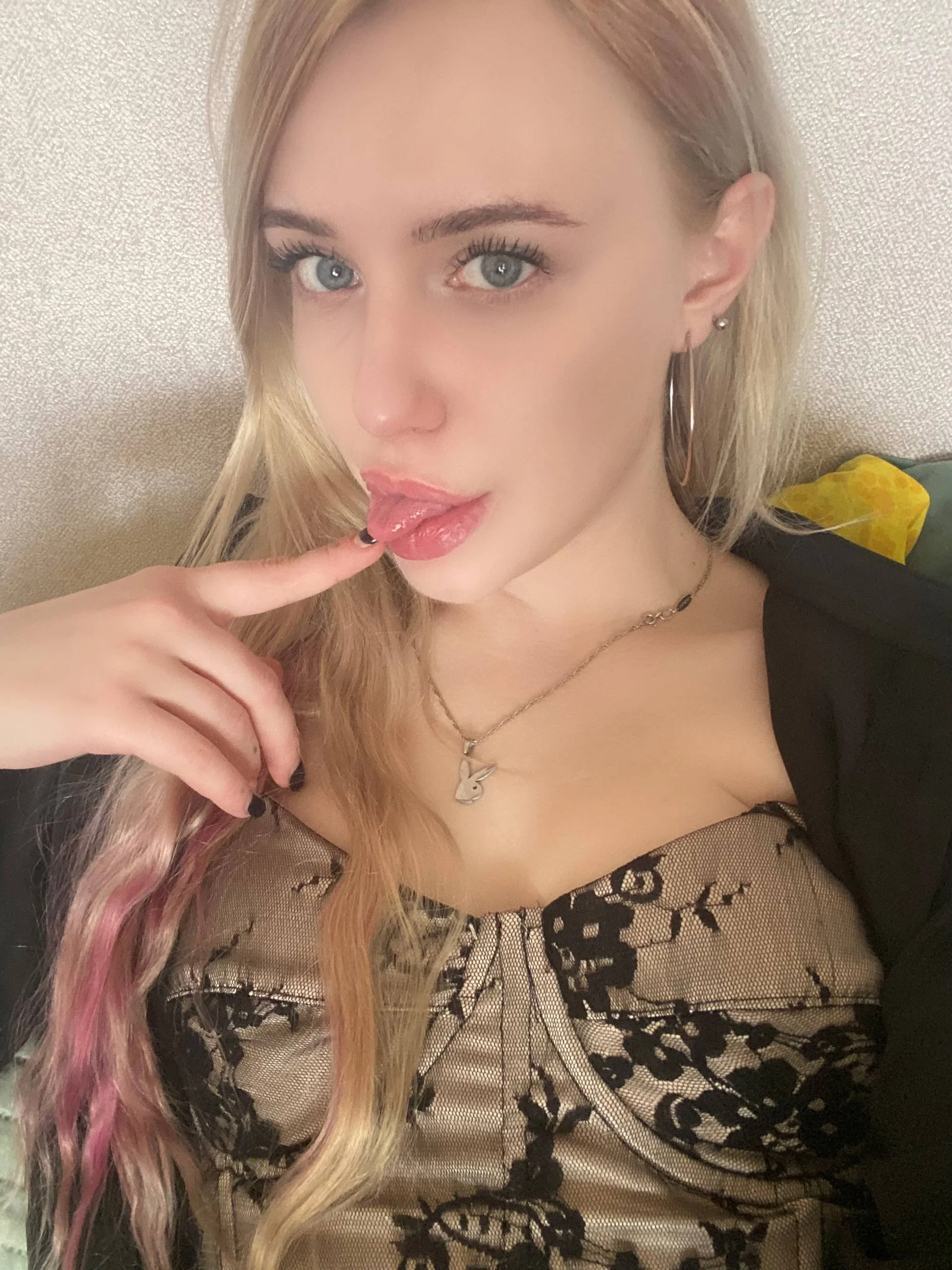 XXX Porn Photo of Nude willaw 3