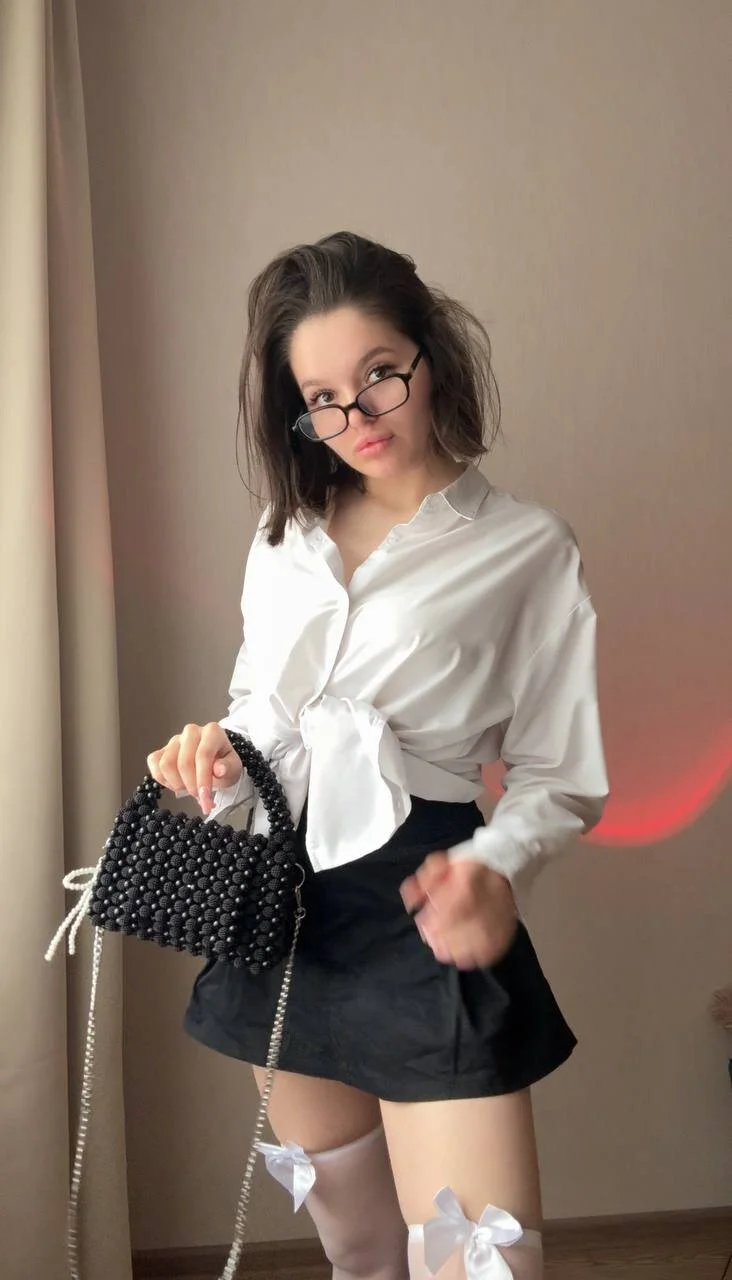 XXX Porn Photo of Nude Xo_Laura 17