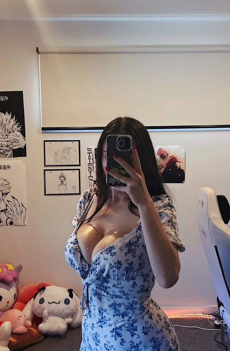 XXX Porn Photo of Nude Fofa_9ahbona 3